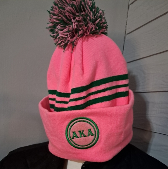Alpha Kappa Alpha pink green 💚 pom hat knitted beanie - Picture 1 of 7
